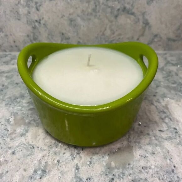 Rachel Ray Manderine Melon Candle - Picture 1 of 5